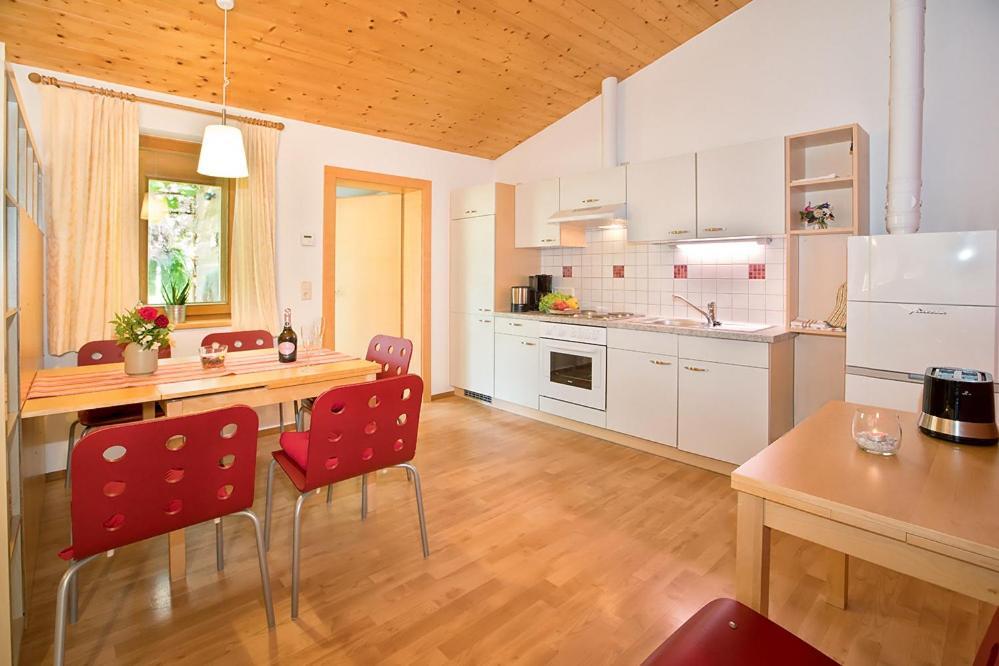 Apparthaus & Chalets Hofer Zell am Ziller Exterior foto