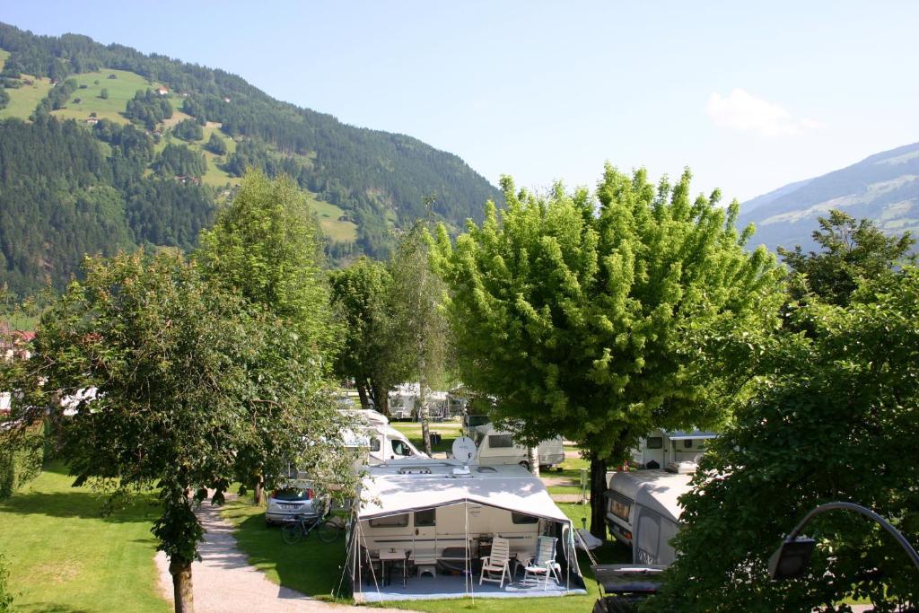 Apparthaus & Chalets Hofer Zell am Ziller Exterior foto